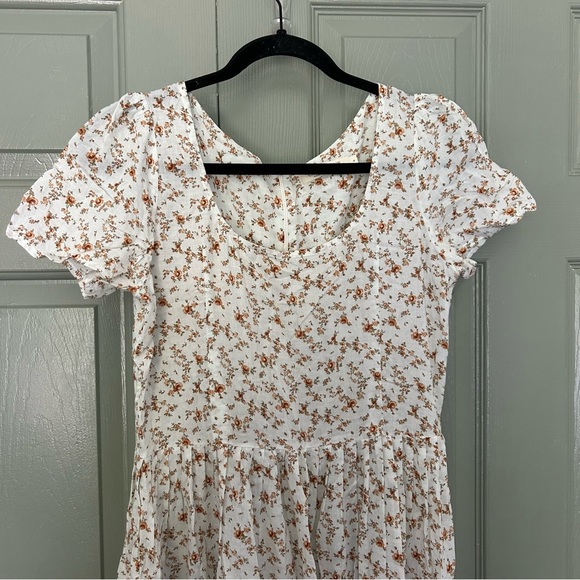 Christy Dawn The Scarlet Dress Buckwheat Floral Long Maxi with Cap Sleeves - Picture 8 of 8